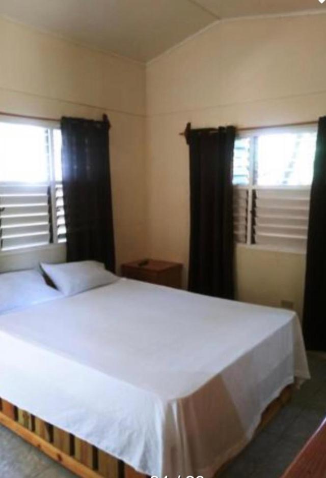 Andre'S Guest House Negril Phòng bức ảnh